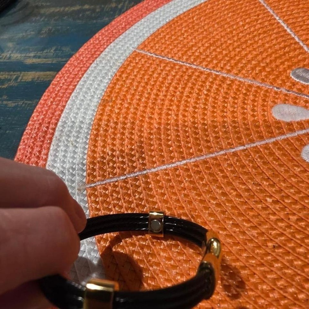 Magnetic Bracelet - Picture 4 of 6